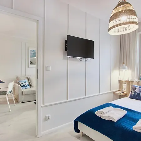 Apartment Golden Hour Apartments- Odrowcow